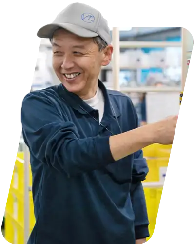 笑顔あふれるものづくり・ひとづくり：男性スタッフ