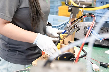 株式会社ニシタニ：自動車用ゴムホース加工・ASSY