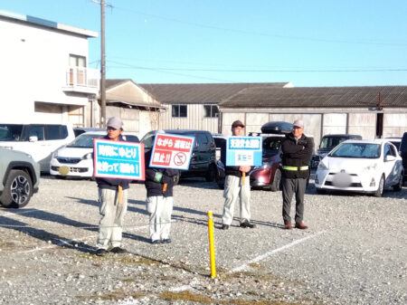 交通安全運動を実施しました🚙